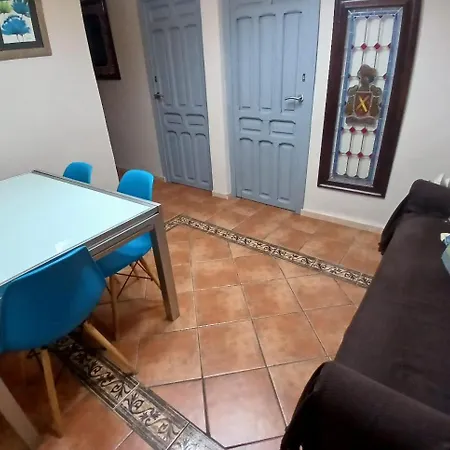 Homestay Budget And Lovely Macarena B Seville